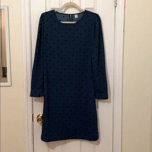 OLD NAVY: Polka-dot Shift Dress